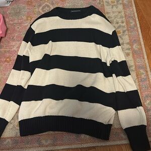 Brandy Melville oversized sweater